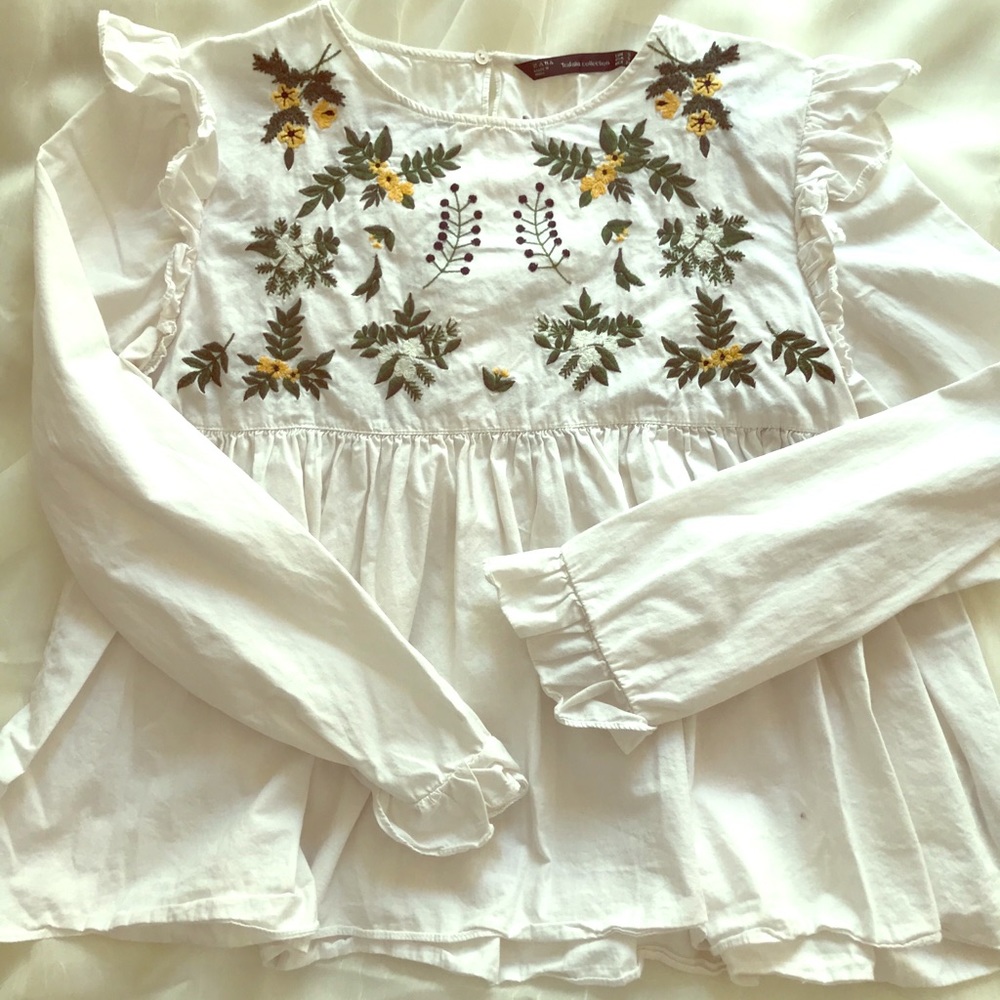 Zara Flower-Embroidered Top - Picture 2 of 3